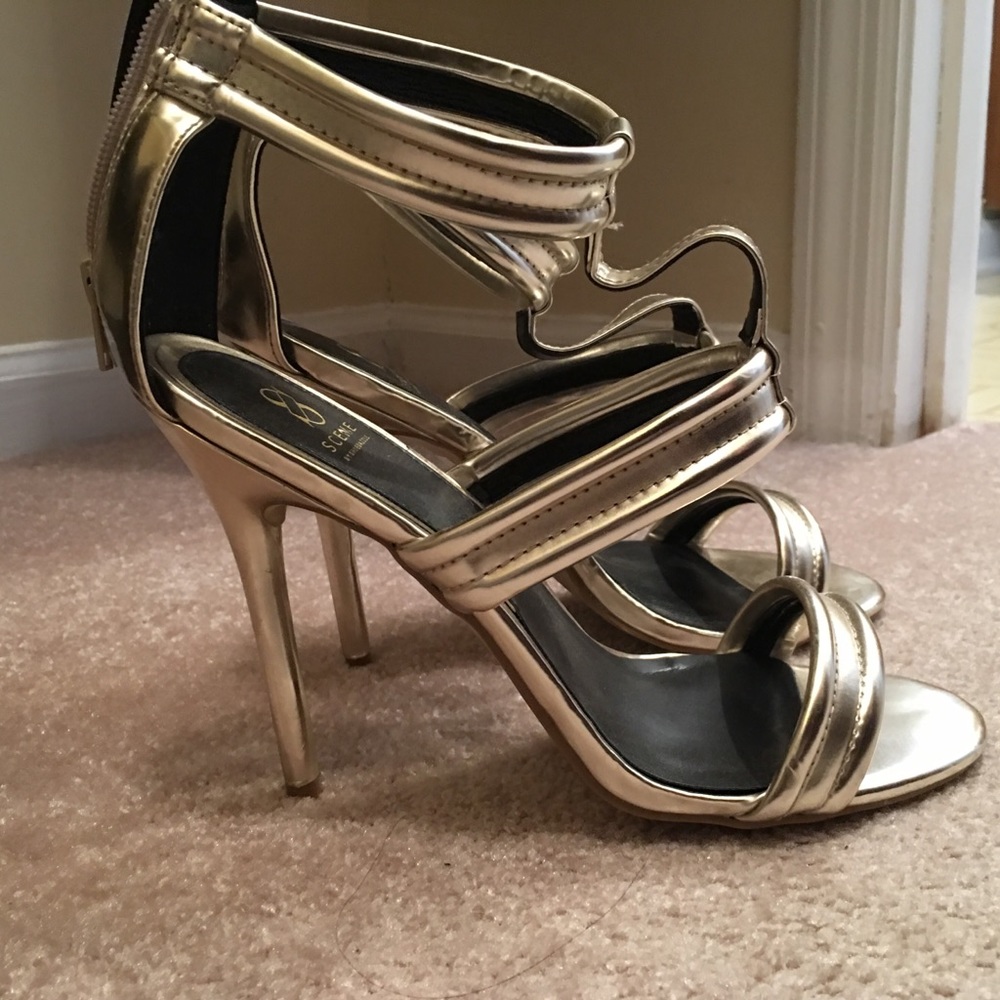 Sandal heels